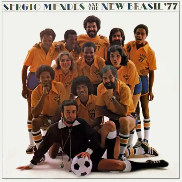 Sergio Mendes And The New Brasil '77 – Sergio Mendes And The New Brasil '77 - VG+ Lp Record 1977 USA Original Vinyl - Latin / Jazz High Quality